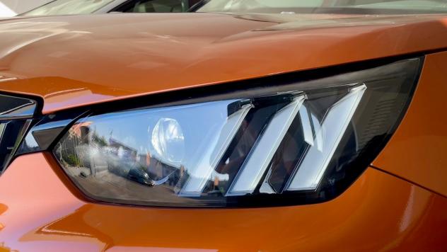 PEUGEOT 2008 1.2 GT-LINE 131CV - FULL LED, PACCHETTO LUCI, NEOPATENTATI - Foto 4