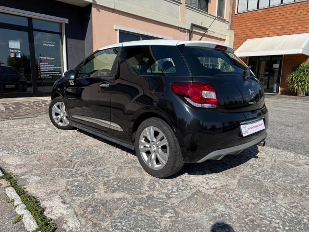 Ds DS3 3 1.4 HDi 70 Just Black - Foto 4