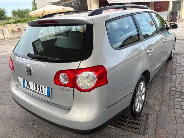 Volkswagen Passat 2.0 TDI . Highline - Foto 7