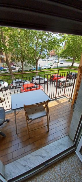Ampia camera singola con balcone