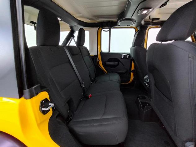 Jeep Wrangler Unlimited 2.2 Mjt II Sport - Foto 5