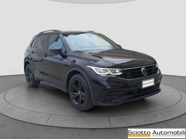 VOLKSWAGEN Tiguan 2.0 TDI 150 CV SCR DSG R-Line rif. 22799912 - Foto 8