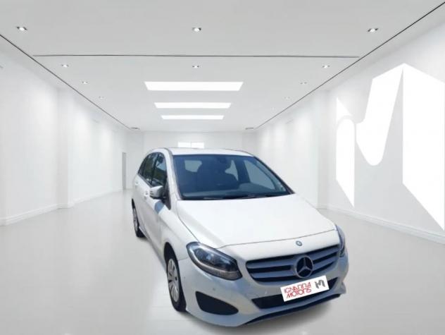 Mercedes-Benz Classe B B 180 d Automatic Business - Foto 2