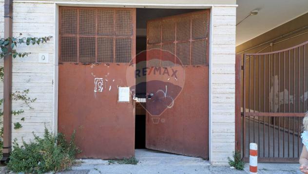 Garage/Box in vendita a Siracusa, Grottasanta