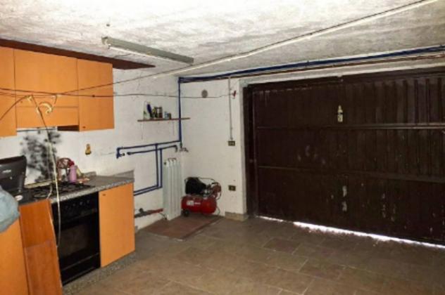 Immobile in asta di 228 m², box auto in vendita a Gualdo Tadino - Foto 5