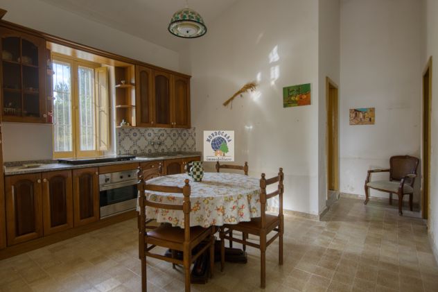 INCANTEVOLE CASALE DALL'ESCLUSIVO FASCINO SICILIANO - Foto 4