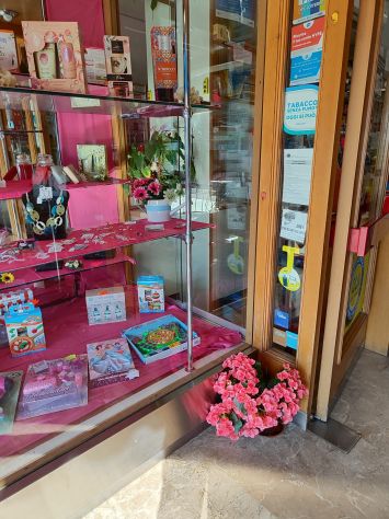 VENDESI TABACCHERIA IN CHIANCIANO TERME ( SI ) - Foto 10