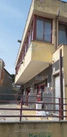 IMMOBILI-IMMOBILE COMMERCIALE-Viale Rinascita, 72, 09037 San Gavino Monreale SU, Italia - Foto 2