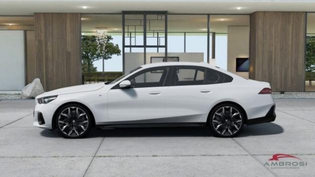 BMW 520 Serie 5 d 48V xDrive Msport rif. 23271944 - Foto 3