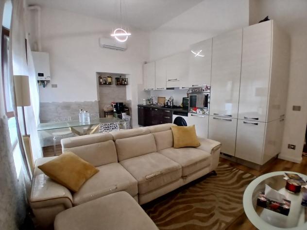 casa indipendente in vendita a Livorno in zona Ardenza