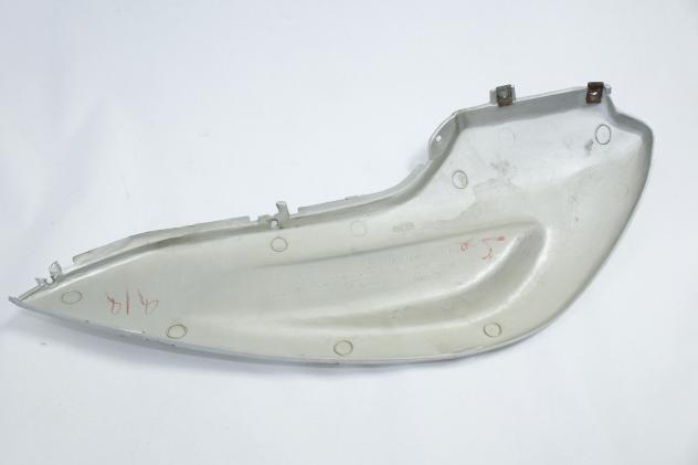 CARENA CENTRALE SINISTRA TGB F409 150 453002 LEFT SIDE CENTRAL FAIRING CON GRAFFI ATTACCHI DANNEGGIATI - Foto 2