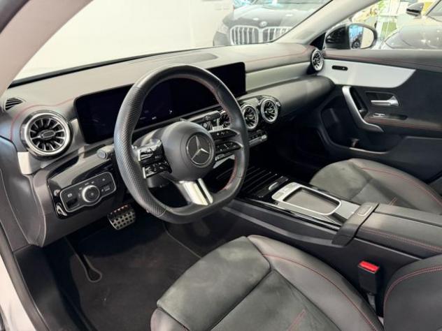 MERCEDES-BENZ CLA 200 d Automatic Shooting Brake AMG Line Premium TETTO rif. 23956822 - Foto 7