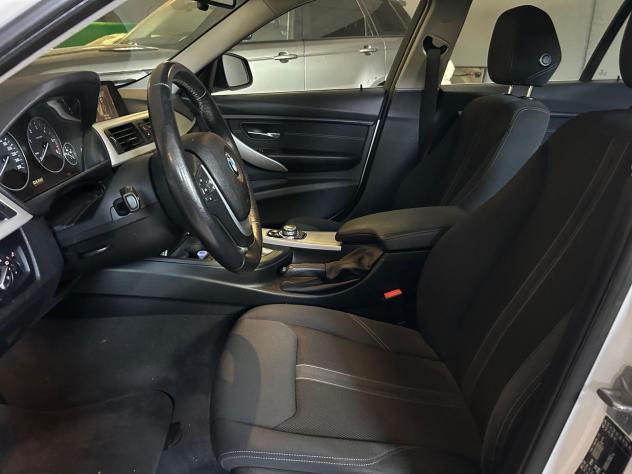 BMW Serie 3 316d Luxury Touring - Foto 7