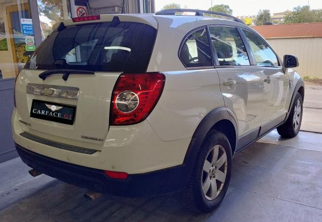 Chevrolet Captiva 2.0 VCDi 150CV - 2010 - Foto 4