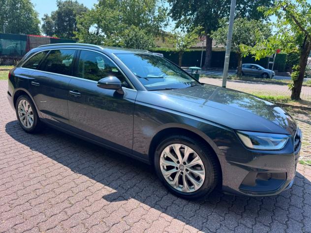 Audi A4 Avant 30 TDI/136 CV S tronic Business Advanced*EURO6 - Foto 3