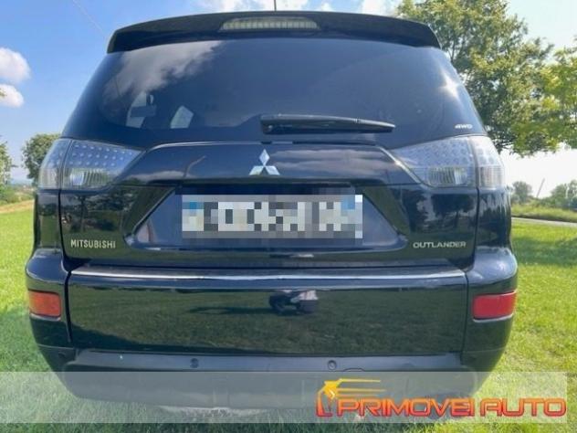 MITSUBISHI Outlander 2.0 DI-D Instyle 7 p.ti rif. 19214431 - Foto 9