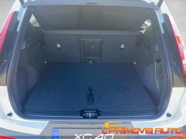 VOLVO XC40 B3 automatico Plus Dark rif. 20027022 - Foto 8