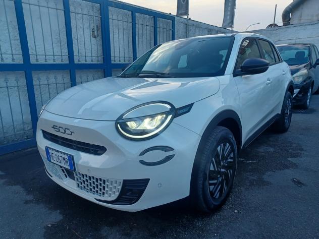 Fiat 600 Hybrid 110 CV DCT La Prima KM 0