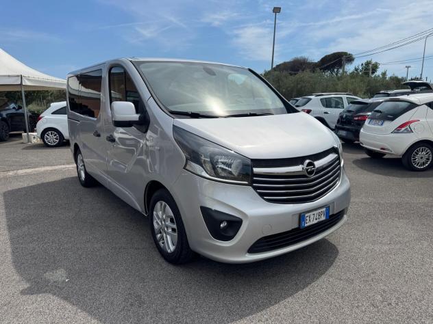 Opel Vivaro 27 1.6 CDTI BITURBO 140CV COMBI EDITION L1H1 2015 - Foto 2