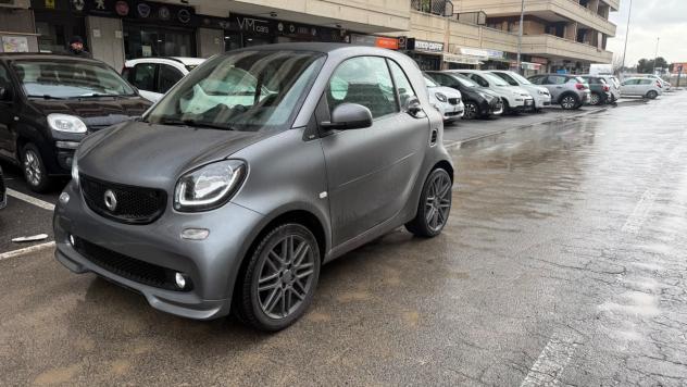 Smart ForTwo 90 0.9 Turbo BRABUS Style LED NAVI PELLE JBL CERCHI 17 SEDILI RISCALDATI PDC - Foto 3