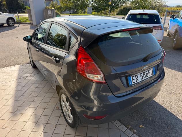 Ford Fiesta 1.4 GPL Neopatentati - Foto 6