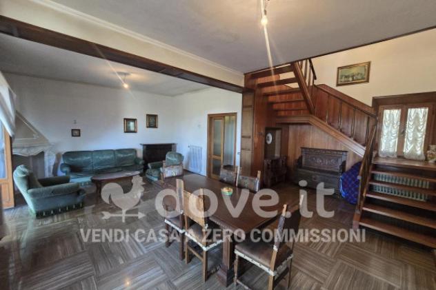 Villa di 300 m² con più di 5 locali e box auto in vendita a Montepulciano - Foto 10
