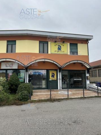 IMMOBILI-IMMOBILE COMMERCIALE-Via G. Amendola, 27, 46028 Sermide MN, Italia