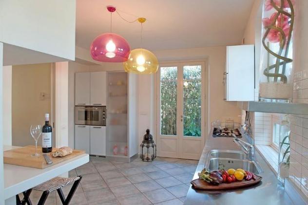 Villa in affitto a Forte dei Marmi 300 mq Rif: 1040021