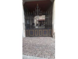 Trilocale con giardino esclusivo e box via roma 2 Marchirolo (VA)