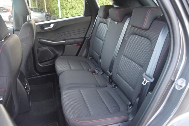 Ford Kuga 2.5 Plug In Hybrid 225cv CVT 2WD ST-Line - Foto 9