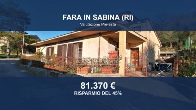 Immobile in asta di 209 m² con più di 5 locali e box auto in vendita a Fara in Sabina