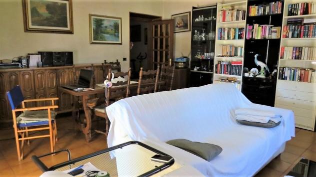 Appartamento in vendita a Marina di Massa - Massa 90 mq Rif: 1044742
