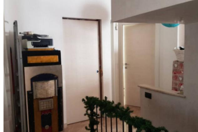 Immobile in asta di 164 m² in vendita a Nepi - Foto 2