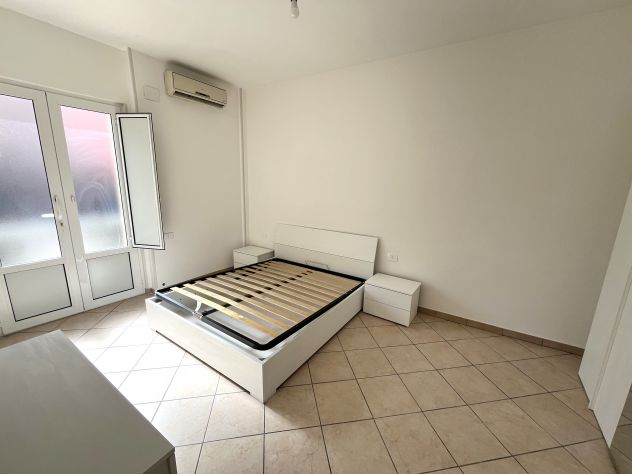 Capezzano - bilocale ristrutturato e arredato con balcone - Foto 4