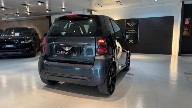 SMART FORTWO 0.8 BENZINA 71CV - 2011 - Foto 4
