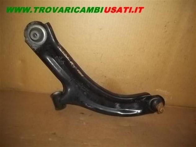 BRACCIO OSCILLANTE SOSP. ANT.S. 1.5 DCI RENAULT MEGANE (C84/B84) 3p / 5p  Meccanica  Assale  Tiranteria  Braccio oscillante ant. s RENAULT - GRAND SCE