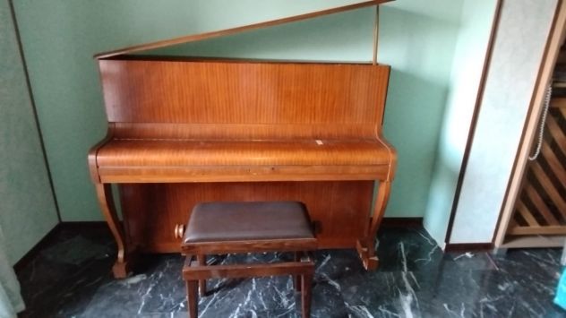 Pianoforte a muro