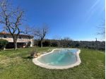 Rustico in vendita a Castra - Capraia e Limite 350 mq  Rif: 1313506