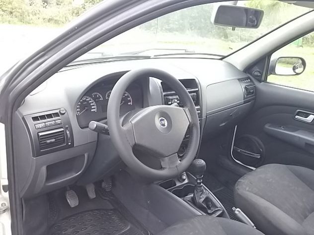 Fiat Strada 1.3 MJT Pickup Clima - Foto 7