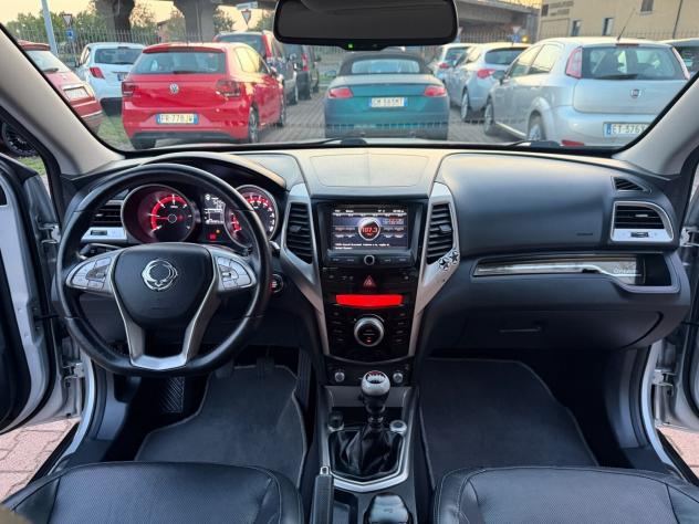 Ssangyong Tivoli 1.6d 2WD Be Hot Aebs TELECAMERA POSTERIORE CRUISE OK NEOPATENTATI - Foto 10