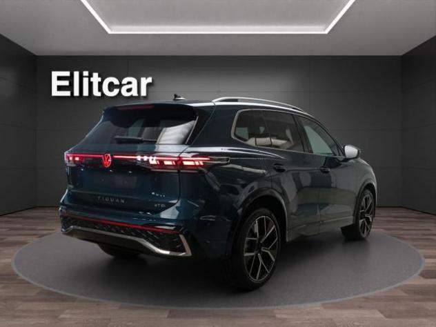 VOLKSWAGEN Tiguan 1.5 eTSI 150 CV ACT DSG R-Line Plus rif. 22968396 - Foto 3