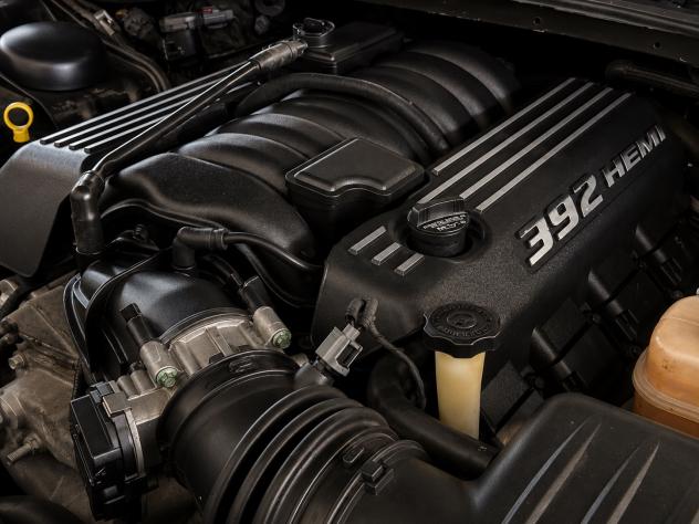 Dodge Challenger 6.4 v8 477cv - Foto 2