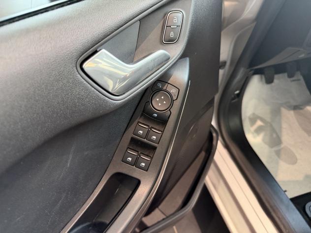 Ford Fiesta 1.0 EcoBoost Hybrid 125CV Titanium - Foto 6