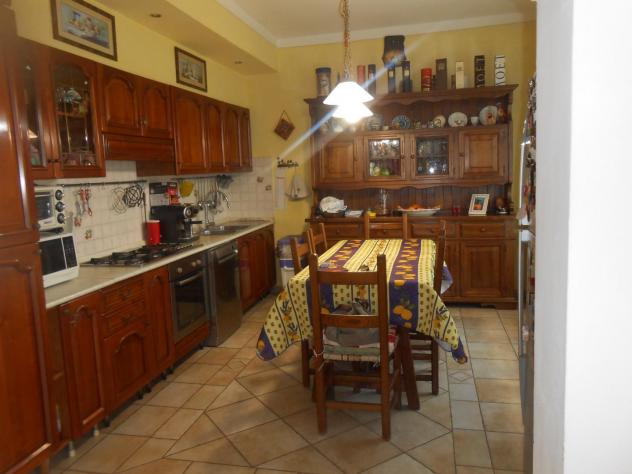 appartamento in vendita a Santa Maria a Monte in zona Montecalvoli