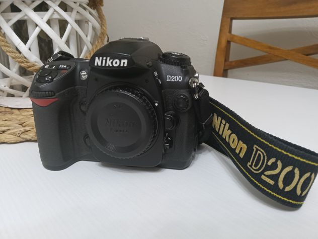 Nikon D200