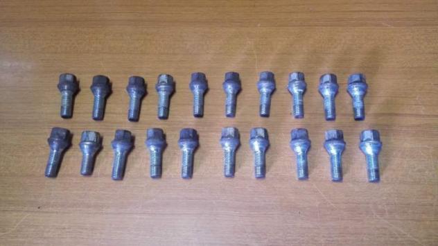 20 Bulloni Ruota Originali Opel Astra H 2009