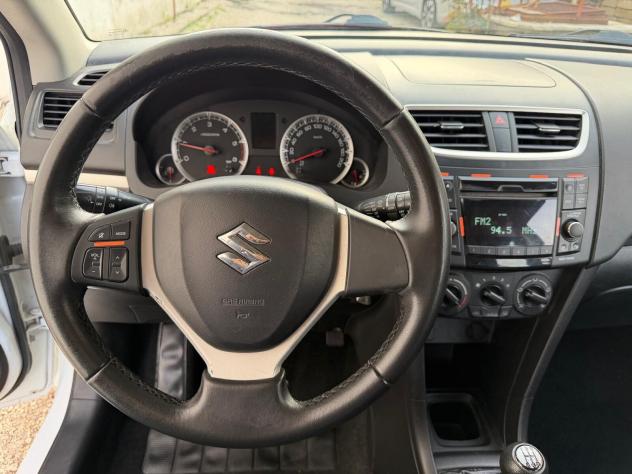 Suzuki Swift 1.3 DDiS 5 porte B-Top-2014 - Foto 4