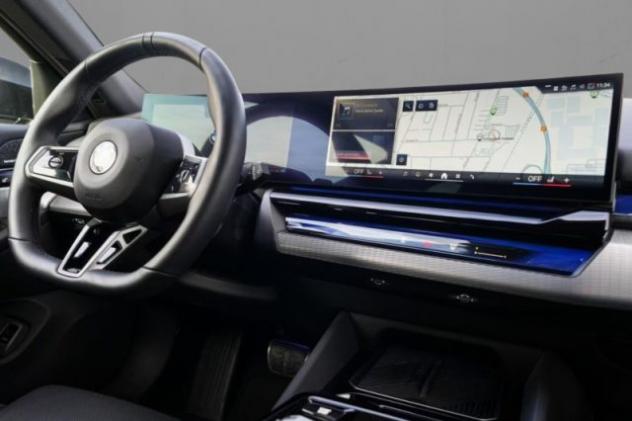BMW 520 d 48V sDrive Touring Msport rif. 23758407 - Foto 4