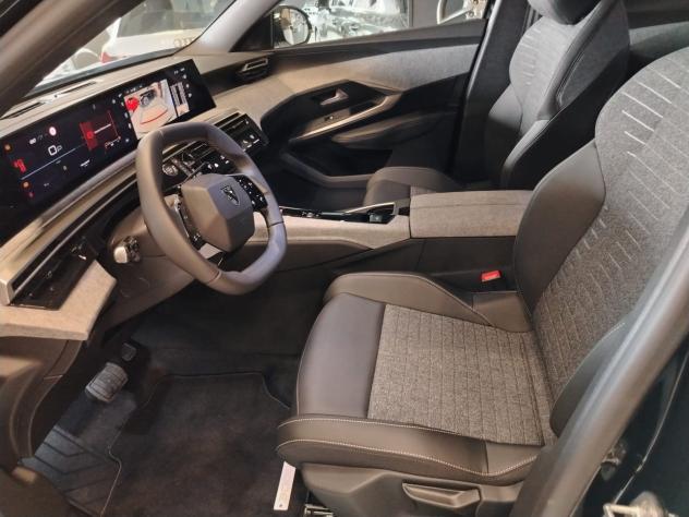 PEUGEOT 3008 3ª serie 3008 Hybrid 145 e-DCS6 Allure - Foto 9