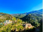 PI29 Ceriana casa di paese con terrazzo vista sulla vallata da ristrutturare